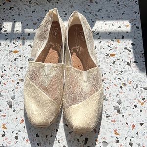 TOMS lace shoes